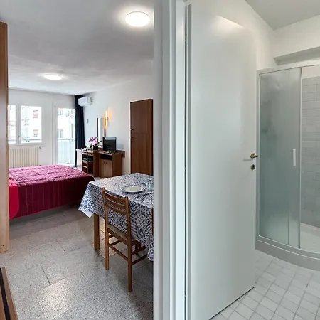 Hotel apartamentowy Smart