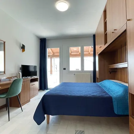 Smart Lägenhetshotell Aviano