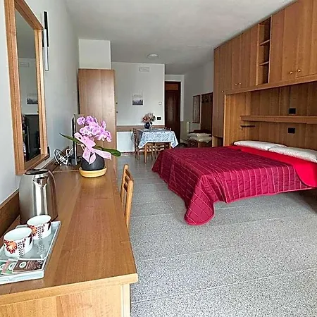 Smart Hotel apartamentowy 3*
