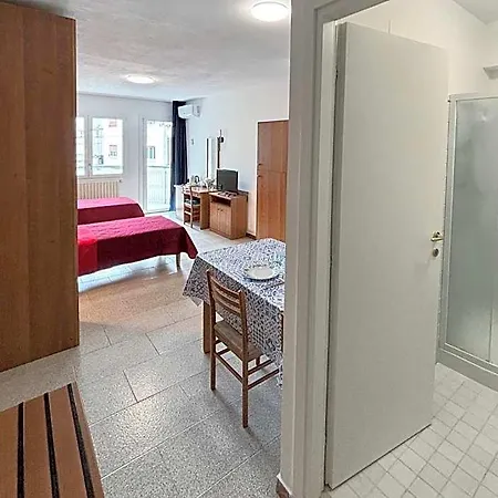 Smart Hotel apartamentowy 3*